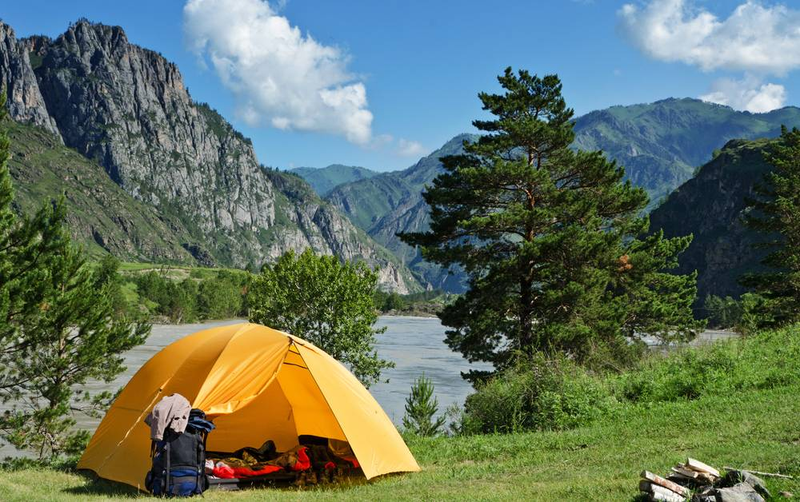5 TIPS FOR SUMMER CAMPING