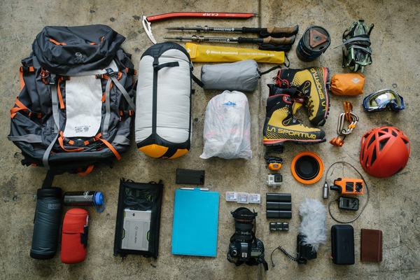 Top 9 Must Haves For the First Hiking