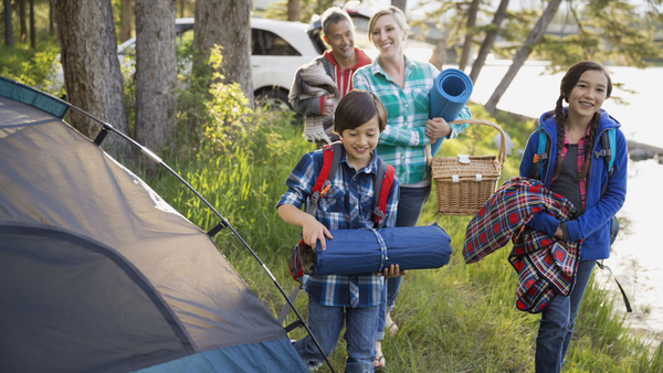 4 reasons to take a family camping trip