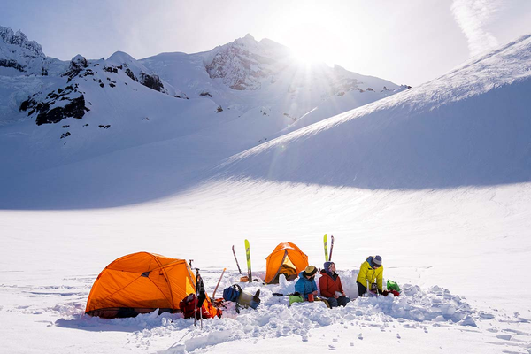 9 Winter Camping Tips